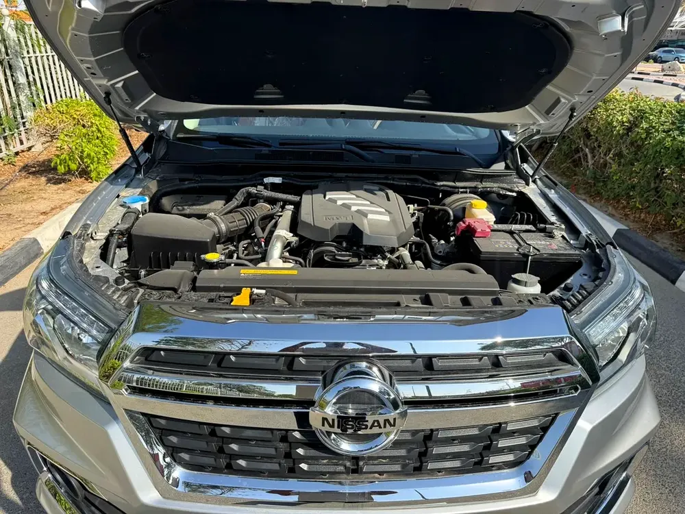 Nissan Navara - Image 13