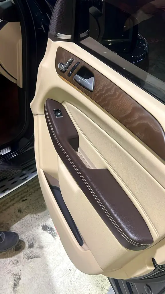 Mercedes GLE 350 2017 | American Specs | Mint Condition | Full Options | 360 Camera | Moonroof - Image 5