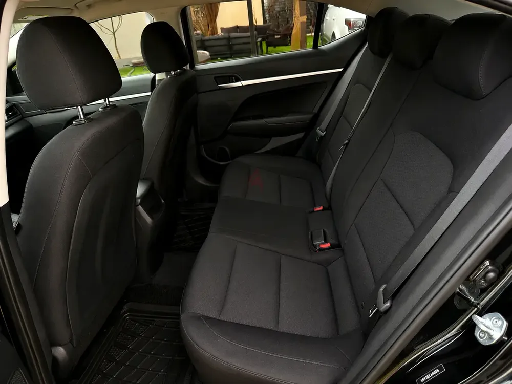 2020 Hyundai Elantra SE - American Specs - Well Maintained - Image 11