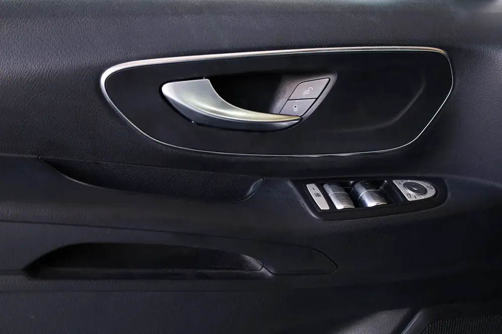 AED 1,825 Monthly | Mercedes Benz Vito Tourer 2.0L | GCC | 3 years Warranty - Image 10