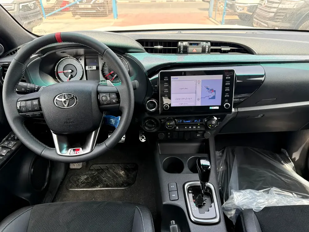 TOYOTA HILUX GR SPORT- WHITE 2026 *EXPORT ONLY* - Image 11