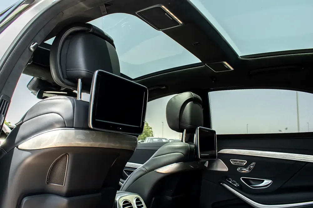 2015 - BENZ S550 - PREMIUM EDITION - ONLY 72,000 KM - Image 16