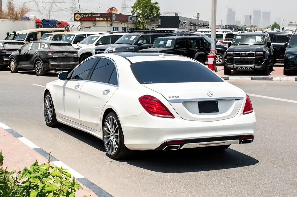 2015 - BENZ S550 - PREMIUM EDITION - ONLY 72,000 KM - Image 6