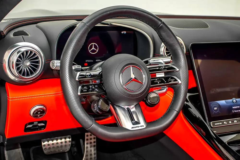 2023 Mercedes-Benz SL 43 AMG - European Specs - Full Options - Image 9