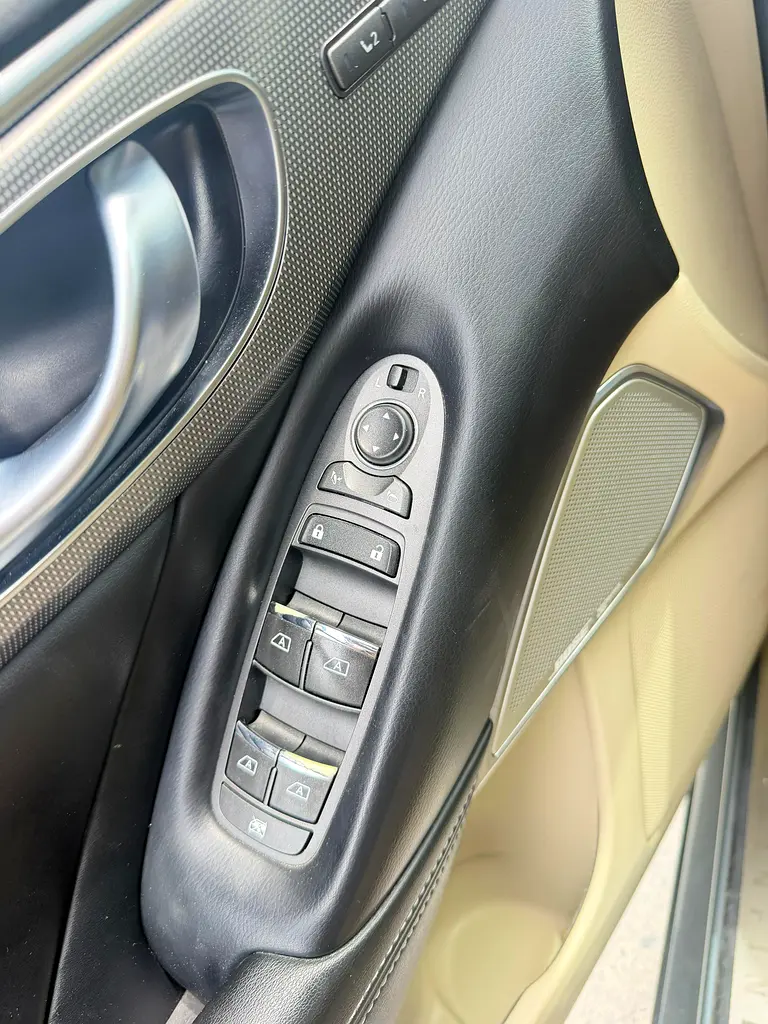 Infiniti Q50 Turbo 2018 - GCC Specs - Excellent Condition - Image 14