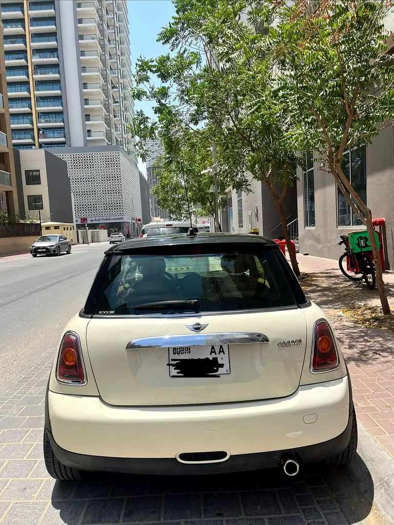Mini Cooper - Image 4