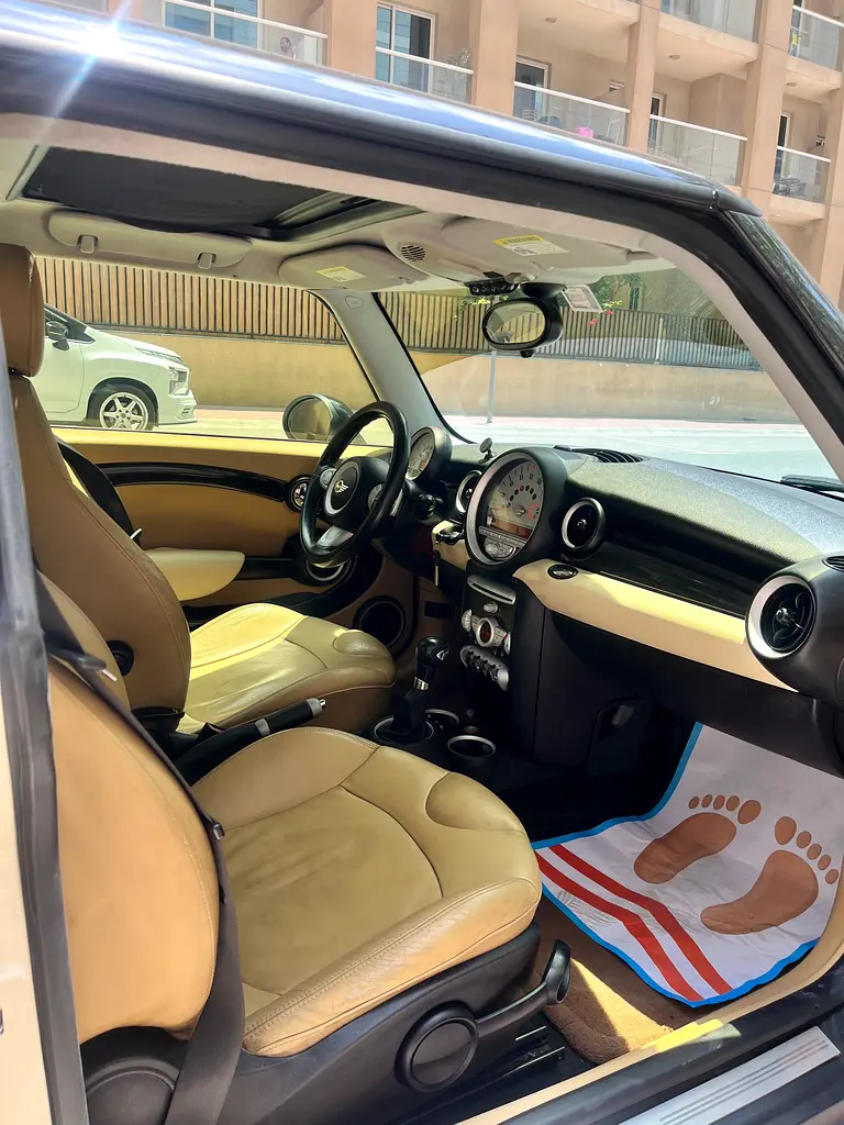 Mini Cooper - Image 5
