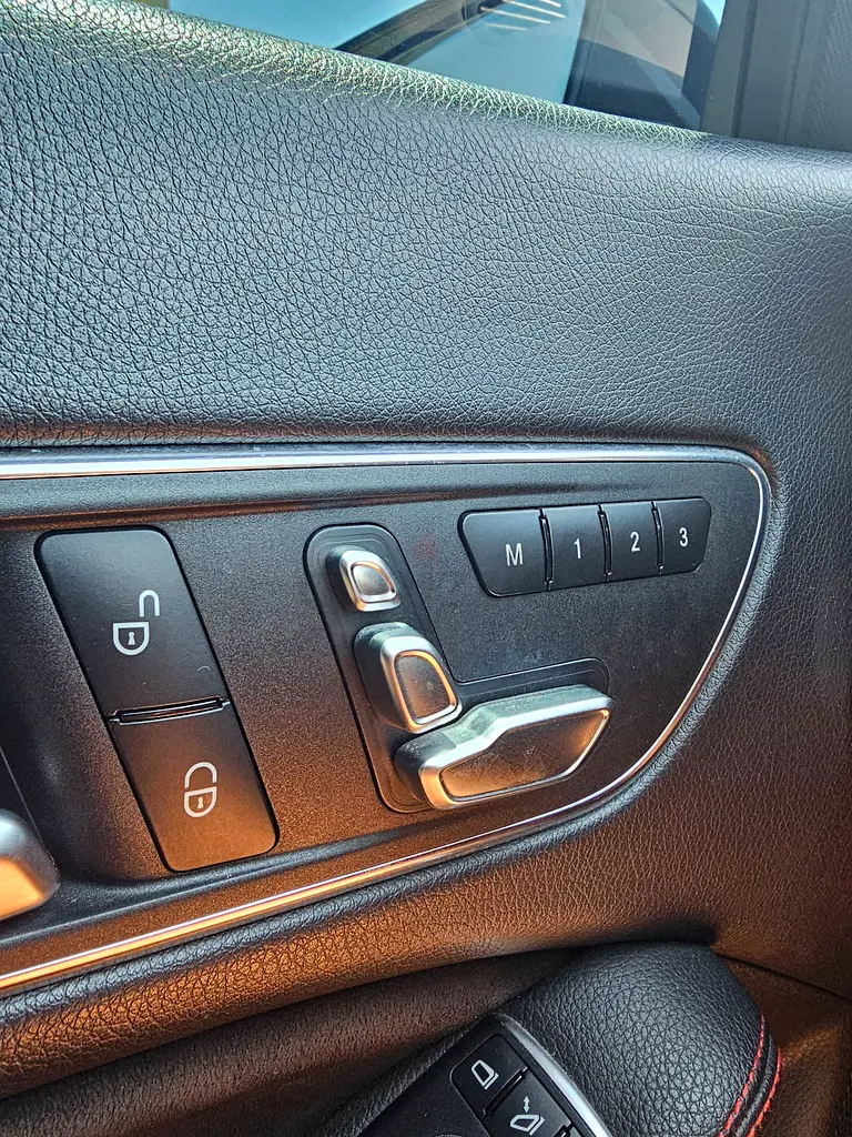 Mercedes CLA 250 4MATIC GCC - Image 9