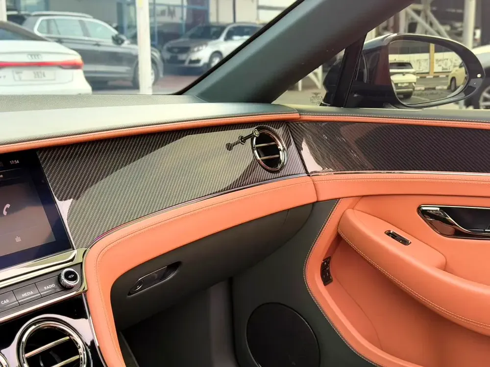 Bentley Continental GTC 2026 - GCC Specs - Image 10