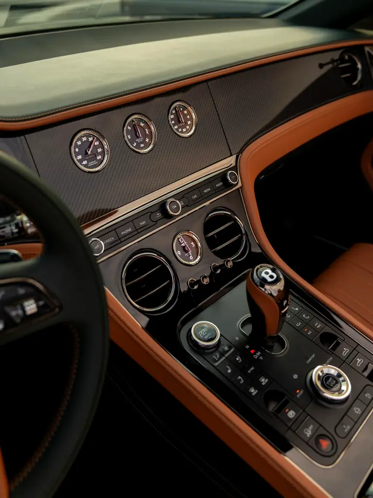 Bentley Continental GTC 2026 - GCC Specs - Image 11