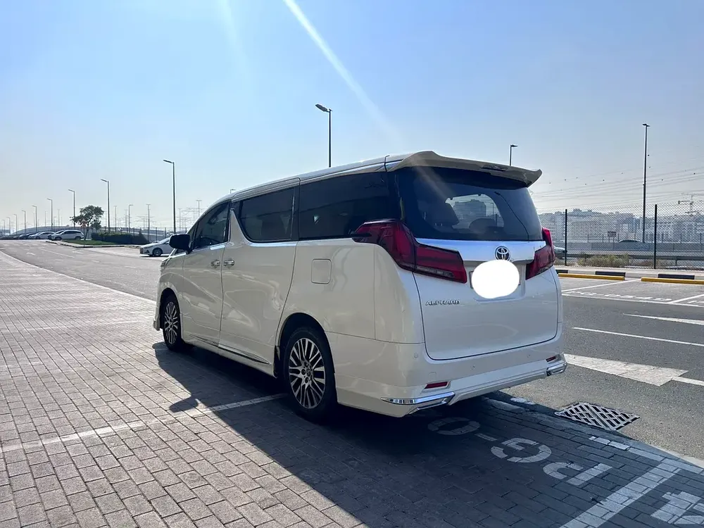 Toyota Alphard 2.5L, 2018, Japanese Specs - Image 7