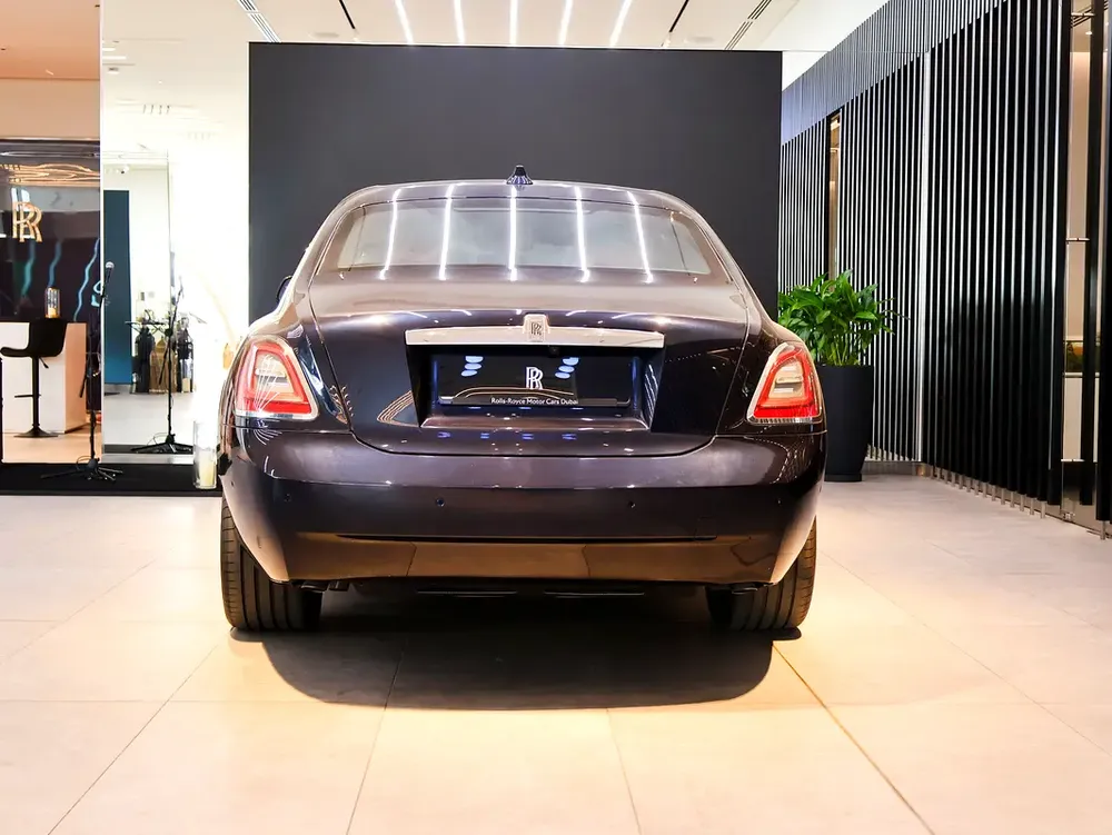 Rolls-Royce Ghost Extended Wheel Base | Model Year 2024 | 7,524 km - Image 10