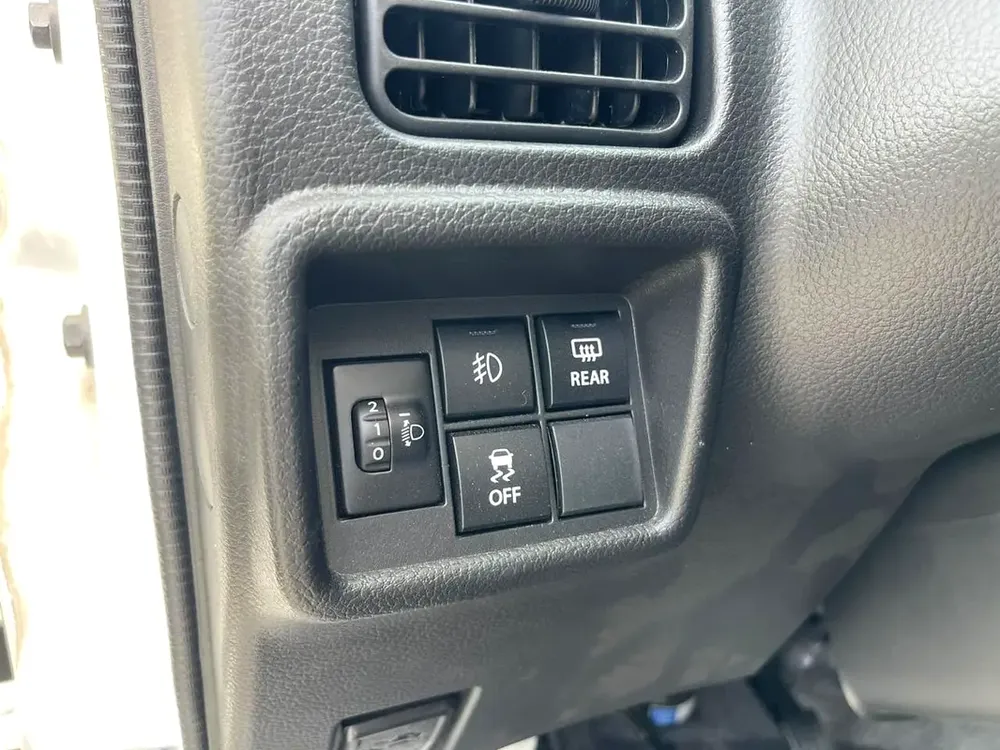 2026 SUZUKI EECO GL CARGO VAN----------1.2 LTR PETROL ENGINE-------5MT TRANSMISSION---------WITH ABS - Image 9