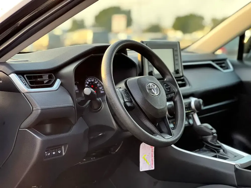 2021 Toyota Rav4 MidOption 2.5L V4 - AWD 4x4 - Rear Camera & Radar - Image 12