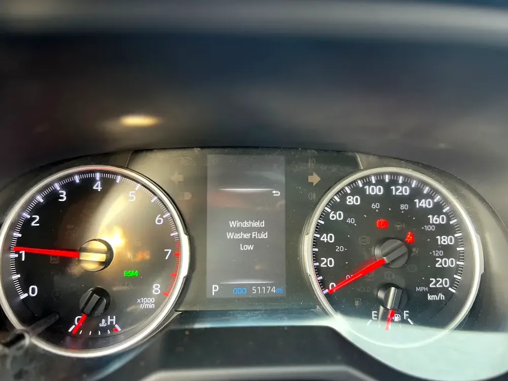 2021 Toyota Rav4 MidOption 2.5L V4 - AWD 4x4 - Rear Camera & Radar - Image 18