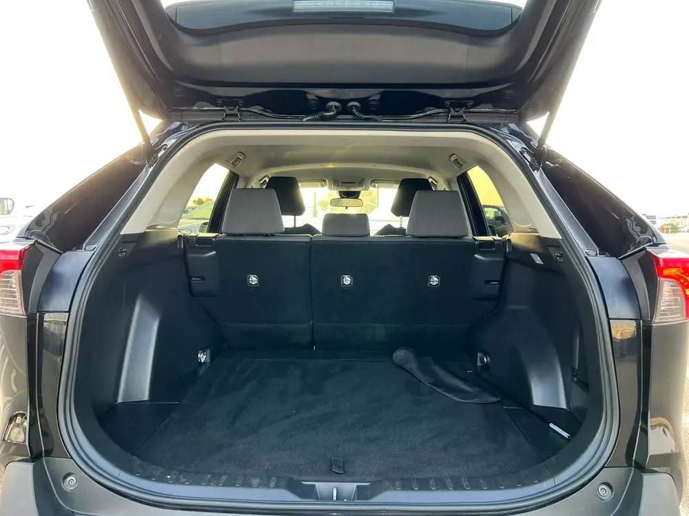 2021 Toyota Rav4 MidOption 2.5L V4 - AWD 4x4 - Rear Camera & Radar - Image 20