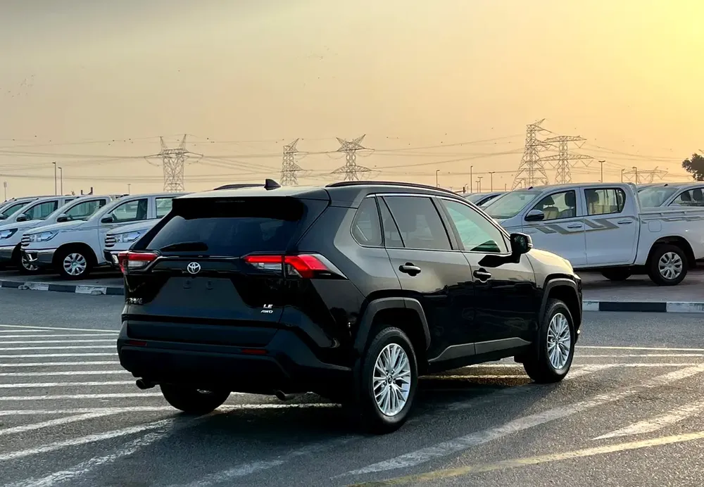 2021 Toyota Rav4 MidOption 2.5L V4 - AWD 4x4 - Rear Camera & Radar - Image 8