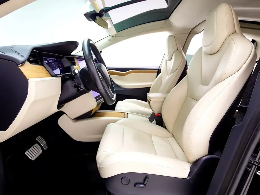 2019 | Tesla | Model X | Performance Ludicrous | GCC Spec - Image 10