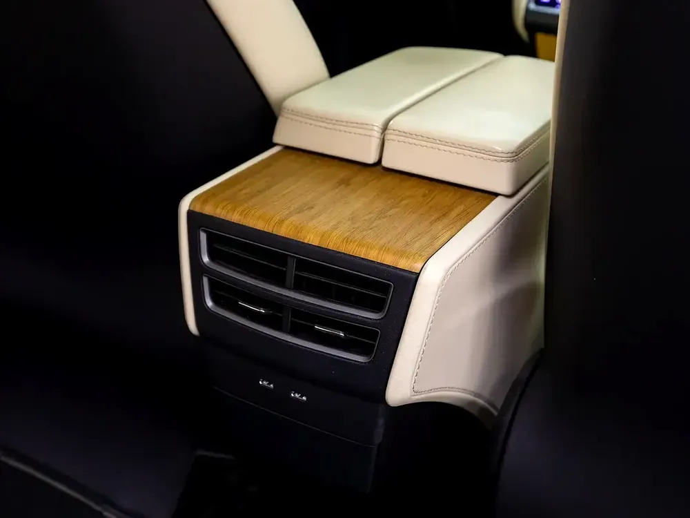 2019 | Tesla | Model X | Performance Ludicrous | GCC Spec - Image 18