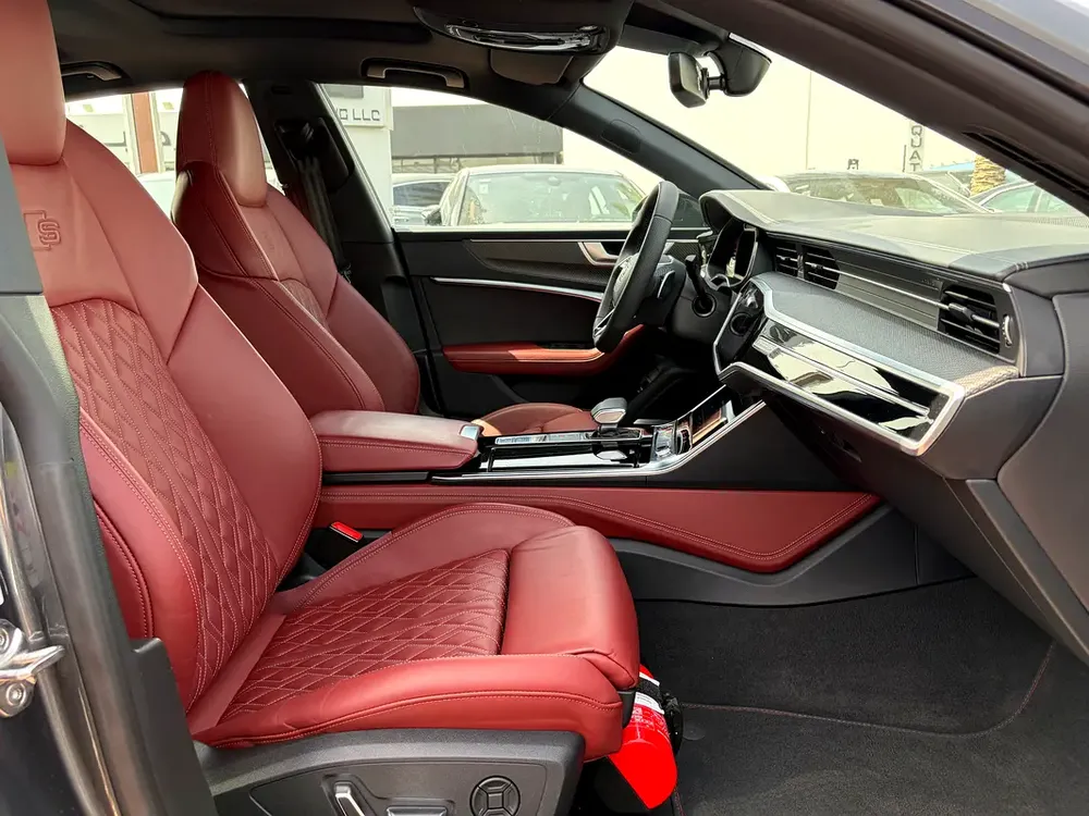 2024 Audi S7 4.0 TFSI quattro - GCC Specs - Brand New - Image 11