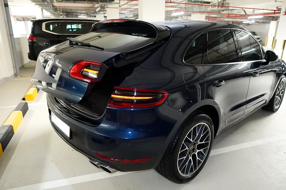 2015 Porsche Macan S | Full Options | GCC Specs - Image 6