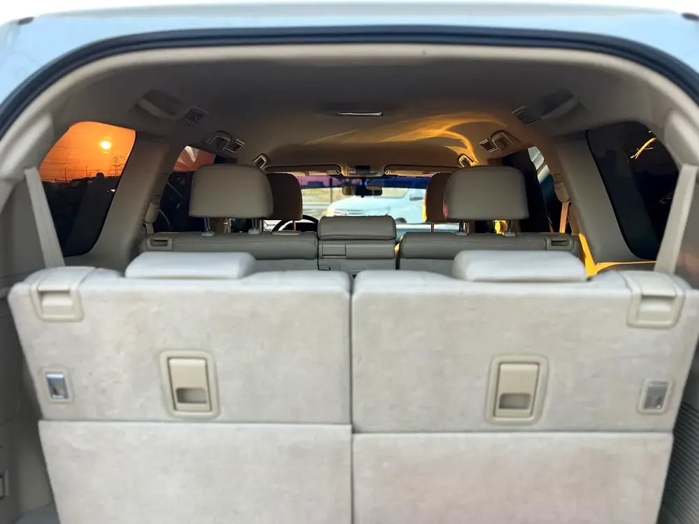 2019 Toyota Prado TXL 4.0L V6 Full Option - AWD 4x4  GCC Electric Seat - Rear CAM & Sensors Cool - Image 20