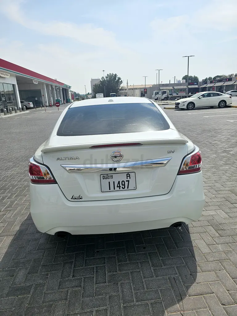 Full option Altima 2015 SV - Image 5