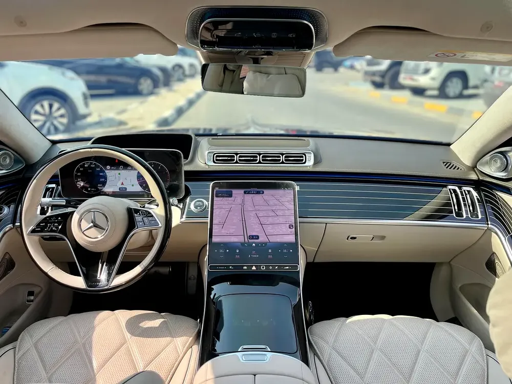2022 Mercedes-Maybach S-Class S 680 GCC Specs in Dual Tone Color - Image 11