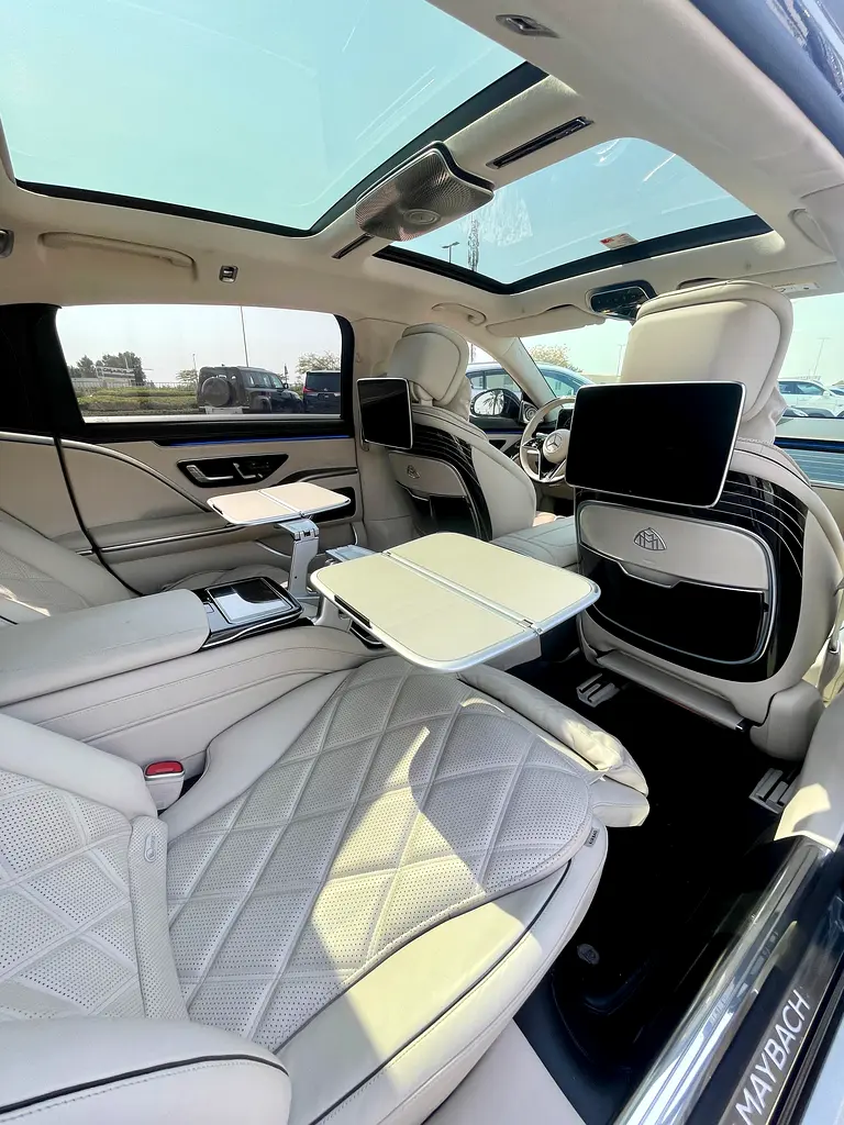 2022 Mercedes-Maybach S-Class S 680 GCC Specs in Dual Tone Color - Image 15