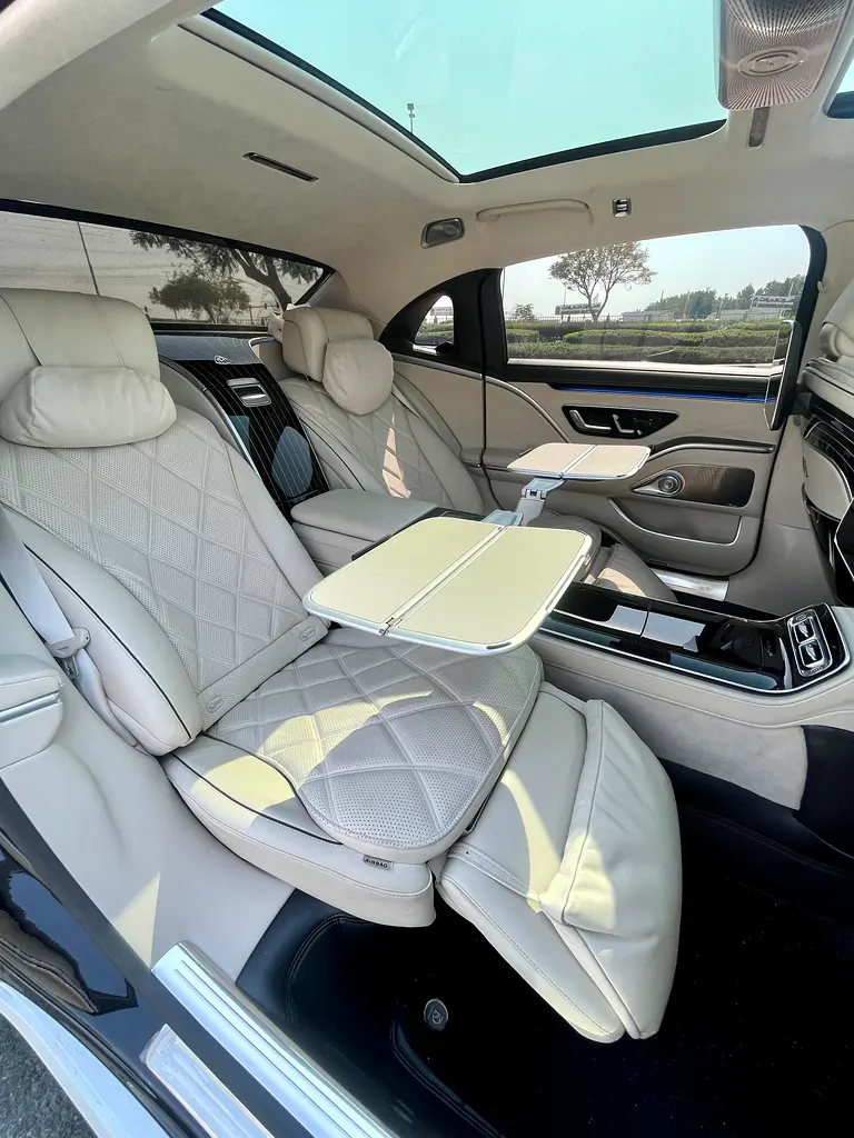 2022 Mercedes-Maybach S-Class S 680 GCC Specs in Dual Tone Color - Image 16