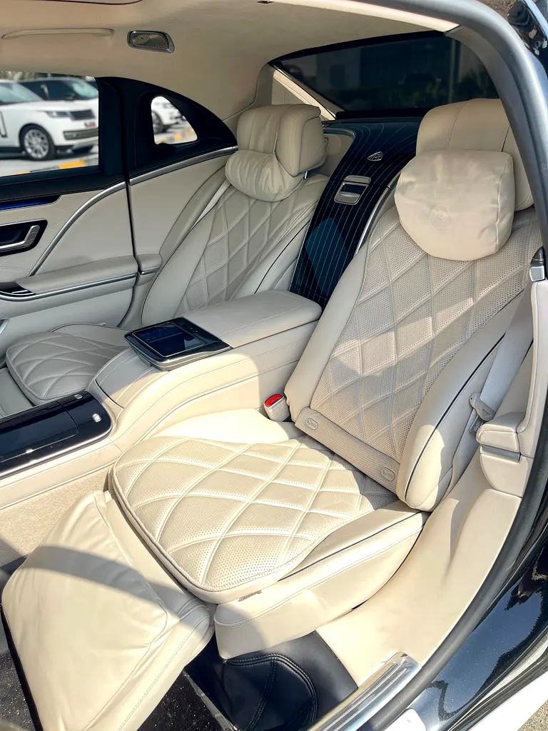 2022 Mercedes-Maybach S-Class S 680 GCC Specs in Dual Tone Color - Image 17