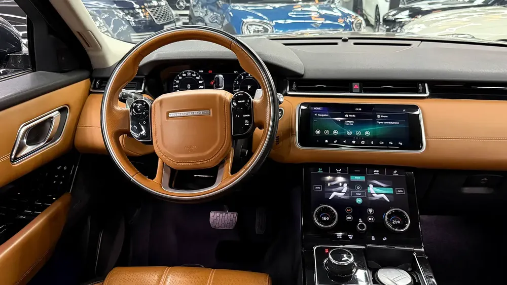 2018 Land Rover Range Rover Velar P250 HSE | GCC Specs | Low Mileage - Image 7