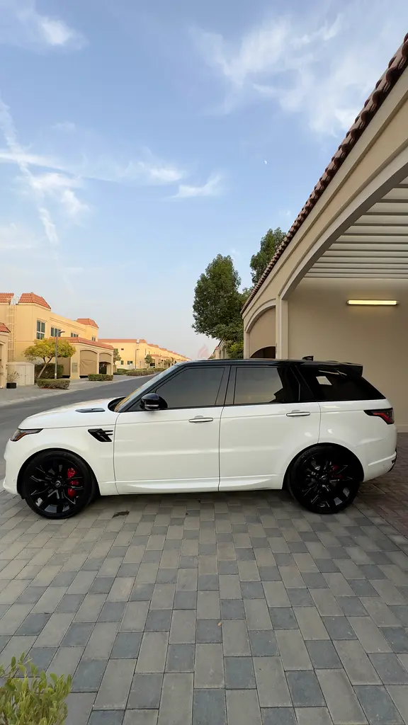2020 Land Rover Range Rover Sport HST | Canadian Specs | Pristine Condition - Image 4