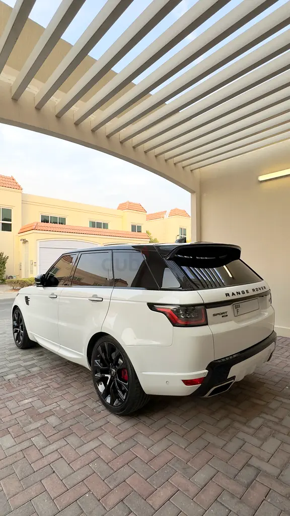 2020 Land Rover Range Rover Sport HST | Canadian Specs | Pristine Condition - Image 5