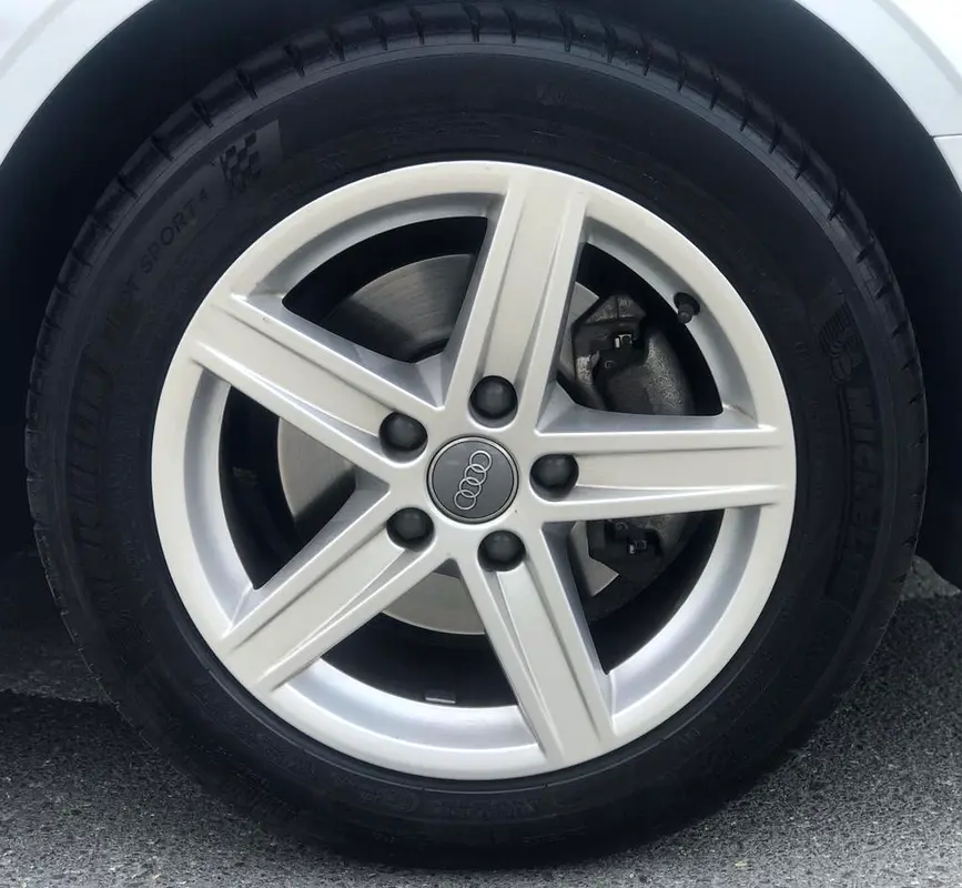 AUDI A3 GCC IMMACULATE CONDITION FULL SERVICE HISTORY - Image 14