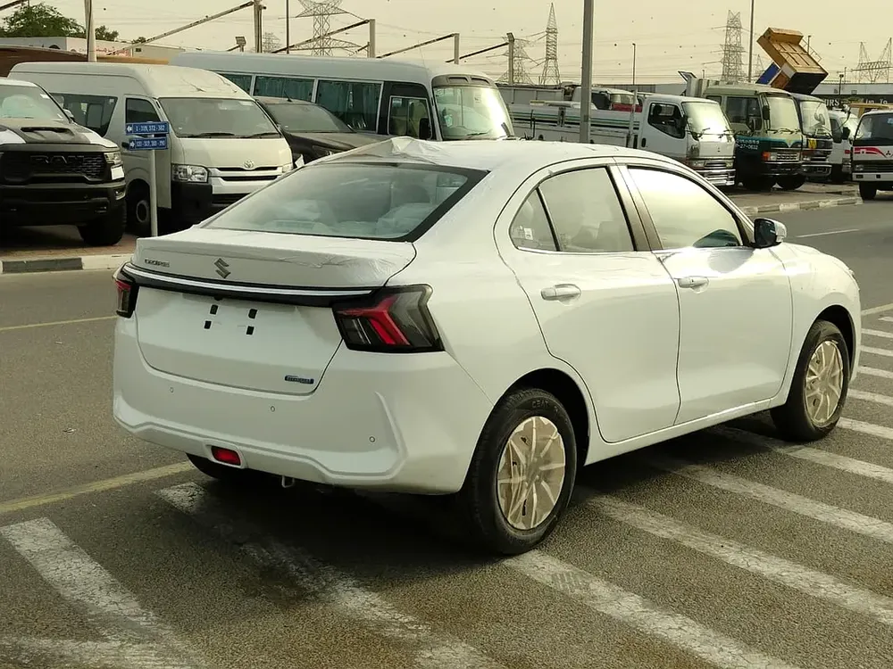 SUZUKI DZIRE 1.2 HYBRID 2025 - Image 6