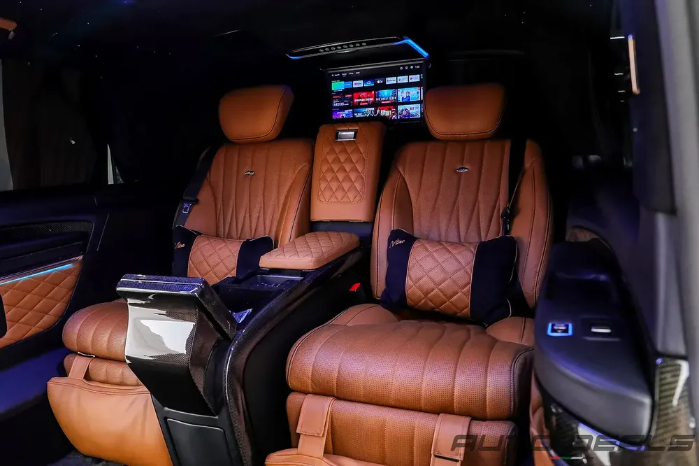 2023 Mercedes Benz Viano V 250 V line Design | GCC | Low Mileage | VIP Exclusive Interior | 2.0L i4 - Image 14