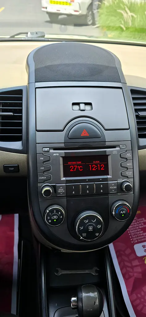 Kia soul full option - Image 9
