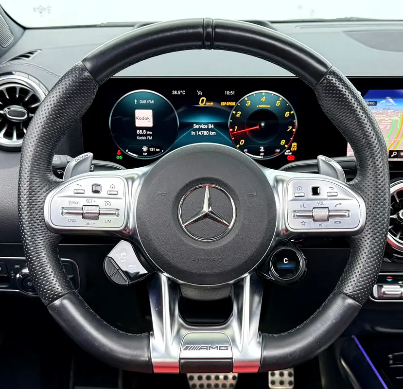 2023 Mercedes-AMG GLA 35 4matic, Mercedes Warranty+Service Contract+Full Service History, GCC - Image 8