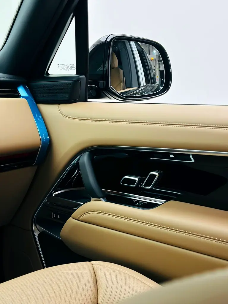RANGE ROVER VOGUE / 2025 / GCC/ BRAND NEW - Image 11
