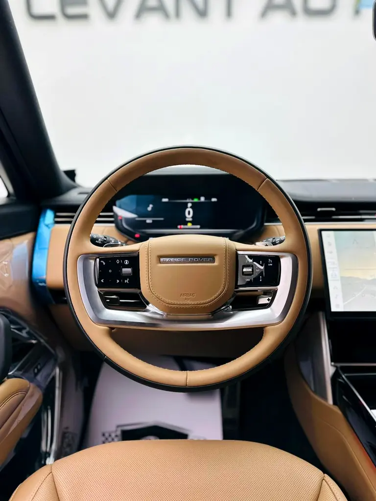 RANGE ROVER VOGUE / 2025 / GCC/ BRAND NEW - Image 6