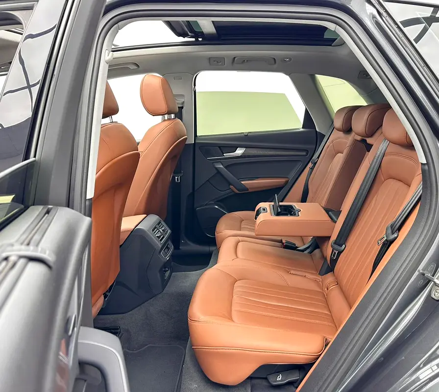 2022 Audi Q5 S-Line 45TFSI Quattro, 1 Year Warranty, Oct/2026 Audi Service Contract, GCC - Image 13