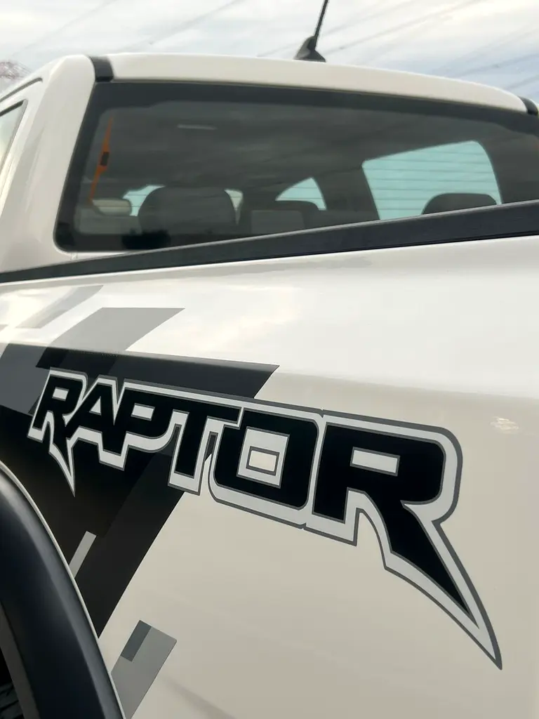 2024 FORD RANGER RAPTOR | GCC WITH AGENCY WARRANTY | ORIGINAL PAINT | 3,750 AED/MONTH - Image 7