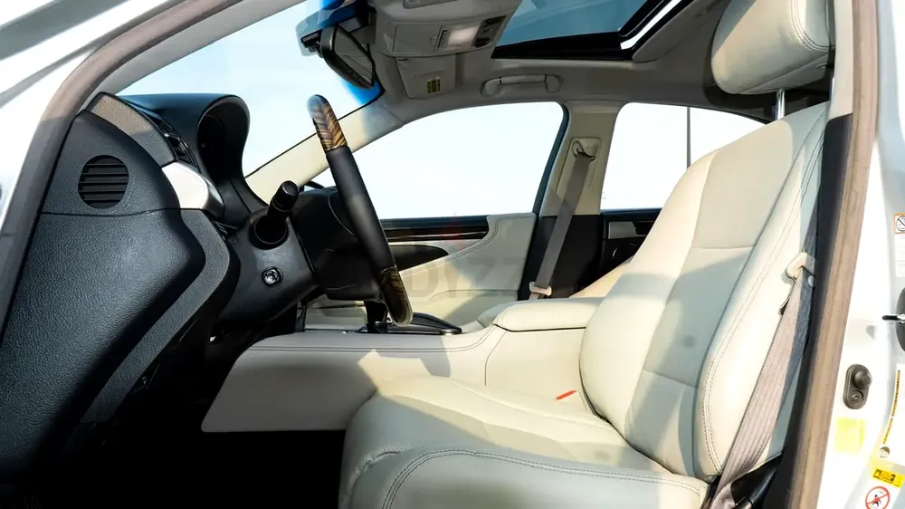 لكزس LS460 جداً نظيفة - Image 7