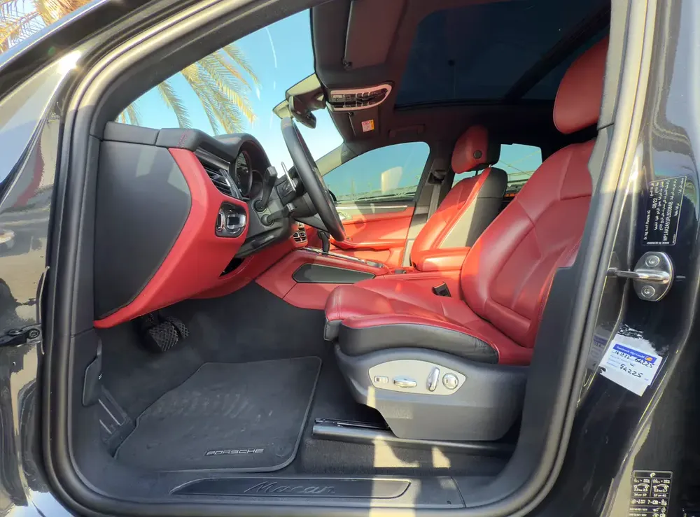 PORSCHE MACAN—ORIGINAL PAINT—ZERO ACCIDENT - Image 10