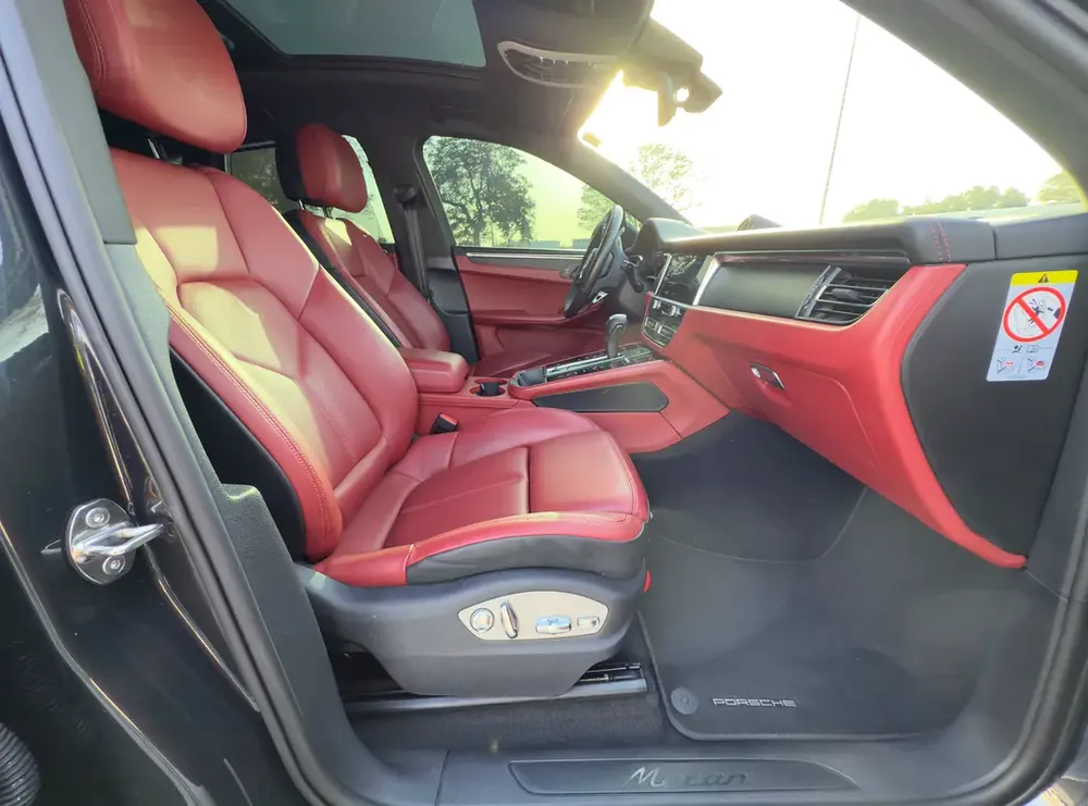 PORSCHE MACAN—ORIGINAL PAINT—ZERO ACCIDENT - Image 17