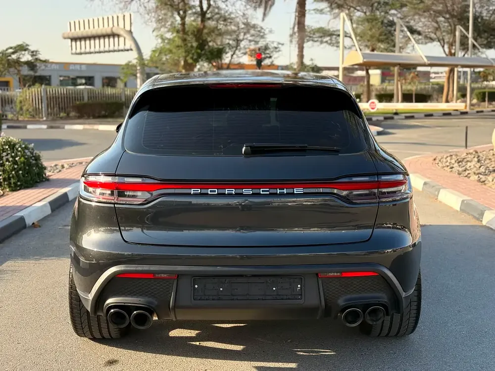 PORSCHE MACAN—ORIGINAL PAINT—ZERO ACCIDENT - Image 9