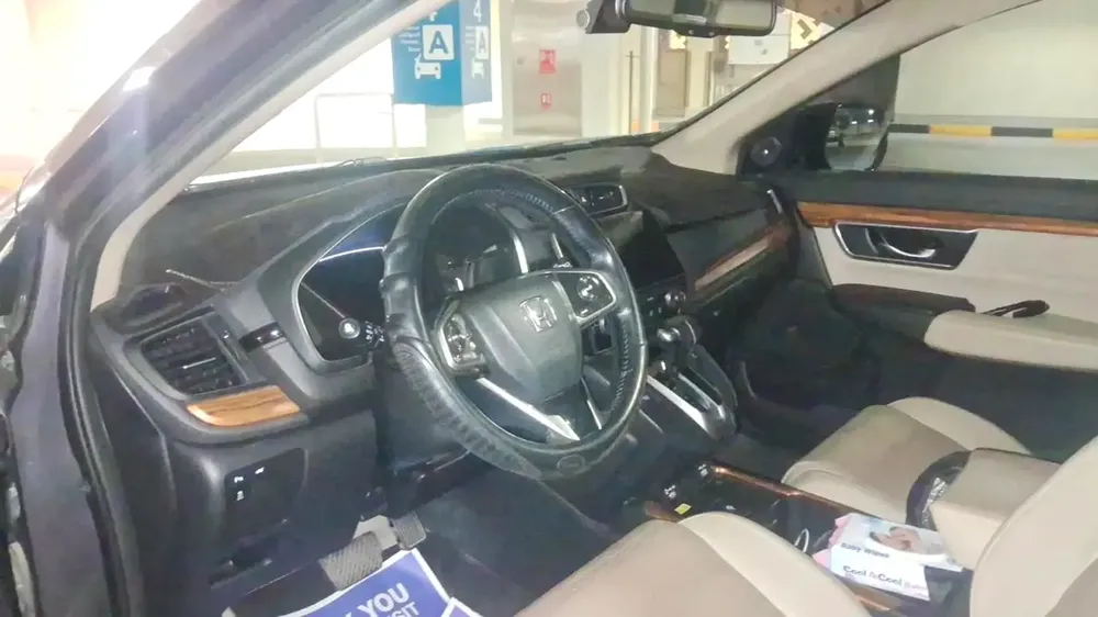 Honda CR-V Touring 2022 GCC Specs - Excellent Condition - Image 5