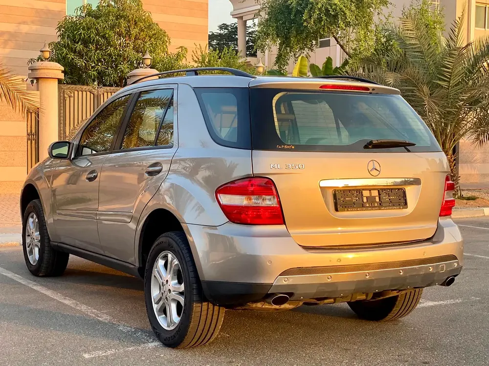 2006 MERCEDES ML-350 AMG 4MATIC  || GCC FULL AGENCY SERVICE || ORIGINAL PAINT || ONE OWNER ONLY - Image 10