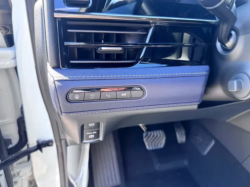 Infiniti QX80 SPORT  4WD 2026, GCC Specs - Experience Luxury - Image 9